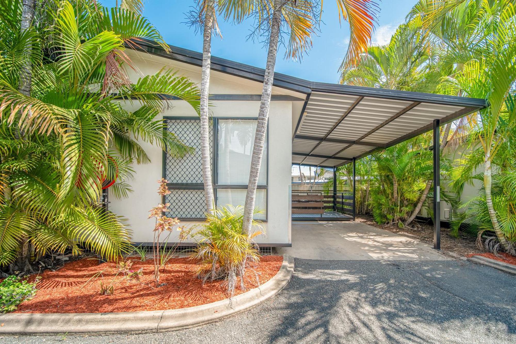 Emerald Motel Apartments Exterior photo